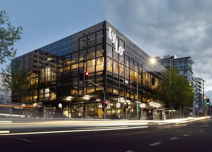 Lylo Auckland